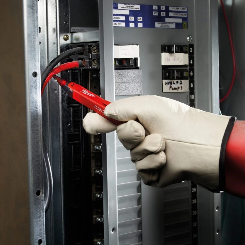 MILWAUKEE - 2200-40 Ανιχνευτής Τάσης 4 MILWAUKEE - 2200-40 Ανιχνευτής Τάσης - Image 2