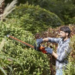 BLACK & DECKER - BEHTS401-QS Κλαδευτήρι Μπορντούρας 55cm 7 BLACK & DECKER - BEHTS401-QS Κλαδευτήρι Μπορντούρας 55cm -Ergalia Κατάστημα behts401 55cm 2