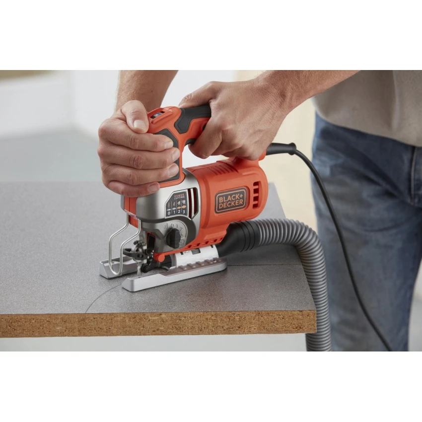 BLACK & DECKER - BES610K-QS Σέγα Εκκρεμούς Κίνησης Ρεύματος 650W με 2 λεπίδες και Κασετίνα 4 BLACK & DECKER - BES610K-QS Σέγα Εκκρεμούς Κίνησης Ρεύματος 650W με 2 λεπίδες και Κασετίνα - Image 2