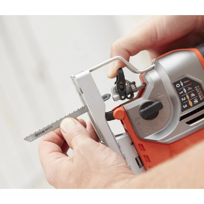 BLACK & DECKER - BES610K-QS Σέγα Εκκρεμούς Κίνησης Ρεύματος 650W με 2 λεπίδες και Κασετίνα 6 BLACK & DECKER - BES610K-QS Σέγα Εκκρεμούς Κίνησης Ρεύματος 650W με 2 λεπίδες και Κασετίνα - Image 4
