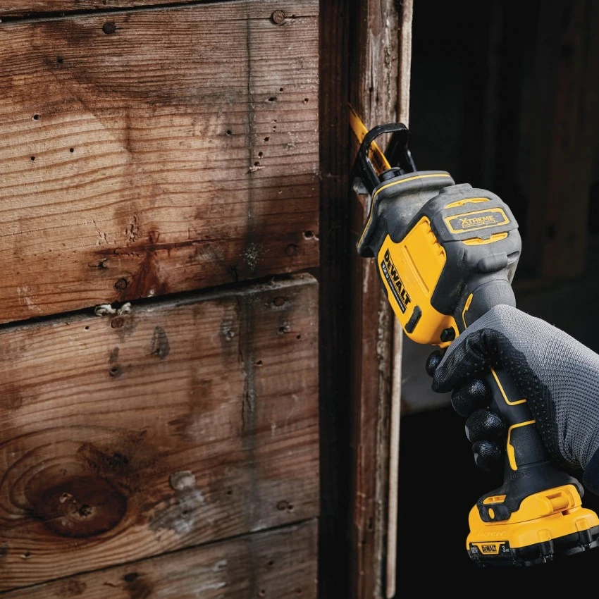 DEWALT - DCS312N-XJ Σεγάτσα Brushless 12V XR (Solo) 6 DEWALT - DCS312N-XJ Σεγάτσα Brushless 12V XR (Solo) - Image 4
