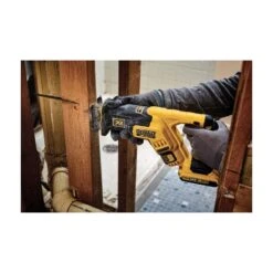 DEWALT - DCS367NT-XJ Σεγάτσα Υψηλής Ισχύος 18V (Solo) -Ergalia Κατάστημα dcs367nt 18v 1 2