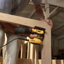 DEWALT - DWE6411-QS Παλμικό Τριβείο Φινιρίσματος 1/4 Φύλλου 230W -Ergalia Κατάστημα dwe6411 2