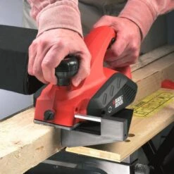 BLACK & DECKER - KW712-QS Πλάνη 650W -Ergalia Κατάστημα kw712 2