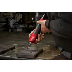 MILWAUKEE - M12 FDGS-422B Ευθυλειαντήρας 12V (Solo) -Ergalia Κατάστημα m12 fdgs 422b 12v 1