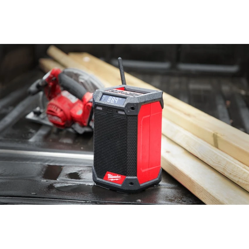 MILWAUKEE - M12 RCDAB+-0 RADIO CHARGER DAB+ 4 MILWAUKEE - M12 RCDAB+-0 RADIO CHARGER DAB+ - Image 2