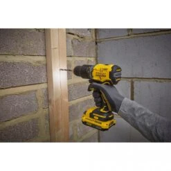 STANLEY - SFMCD715D2K-QW FATMAX® V20 BRUSHLESS 18V Κρουστικό Δραπ/δο (2x2.0Ah) -Ergalia Κατάστημα sfmcd715d2k qw fatmax v20 brushless 18v 2x20ah 1