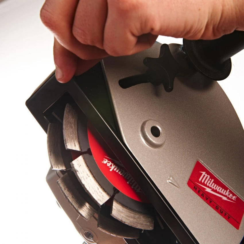 MILWAUKEE - WCE 30 Φρέζα Αυλακώσεων 125mm 1500W 5 MILWAUKEE - WCE 30 Φρέζα Αυλακώσεων 125mm 1500W - Image 3